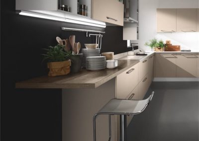 cucina-moderna-brio-illuminazione-a-led-768x1024